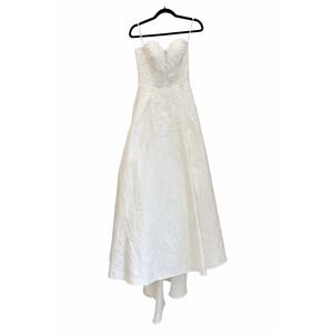 Lulus Now and Always Princess Beaded Embroidered Strapless Wedding Gown Size 4